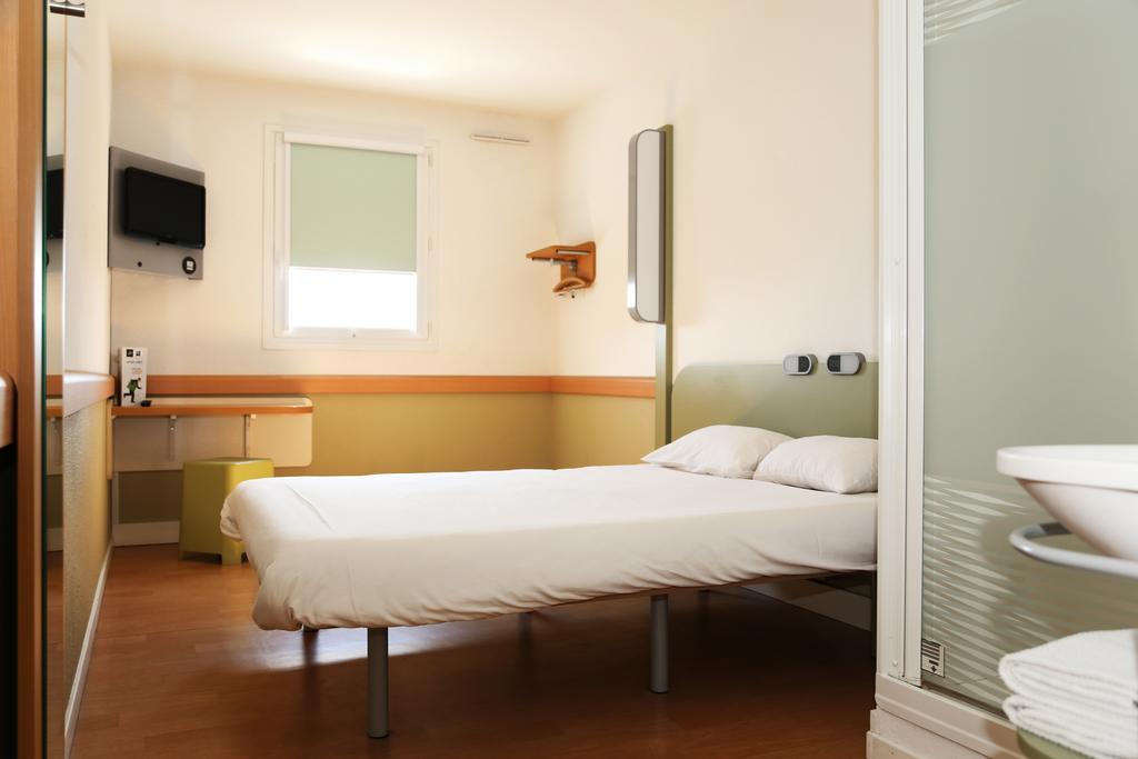 Ibis Budget Обена Екстер'єр фото