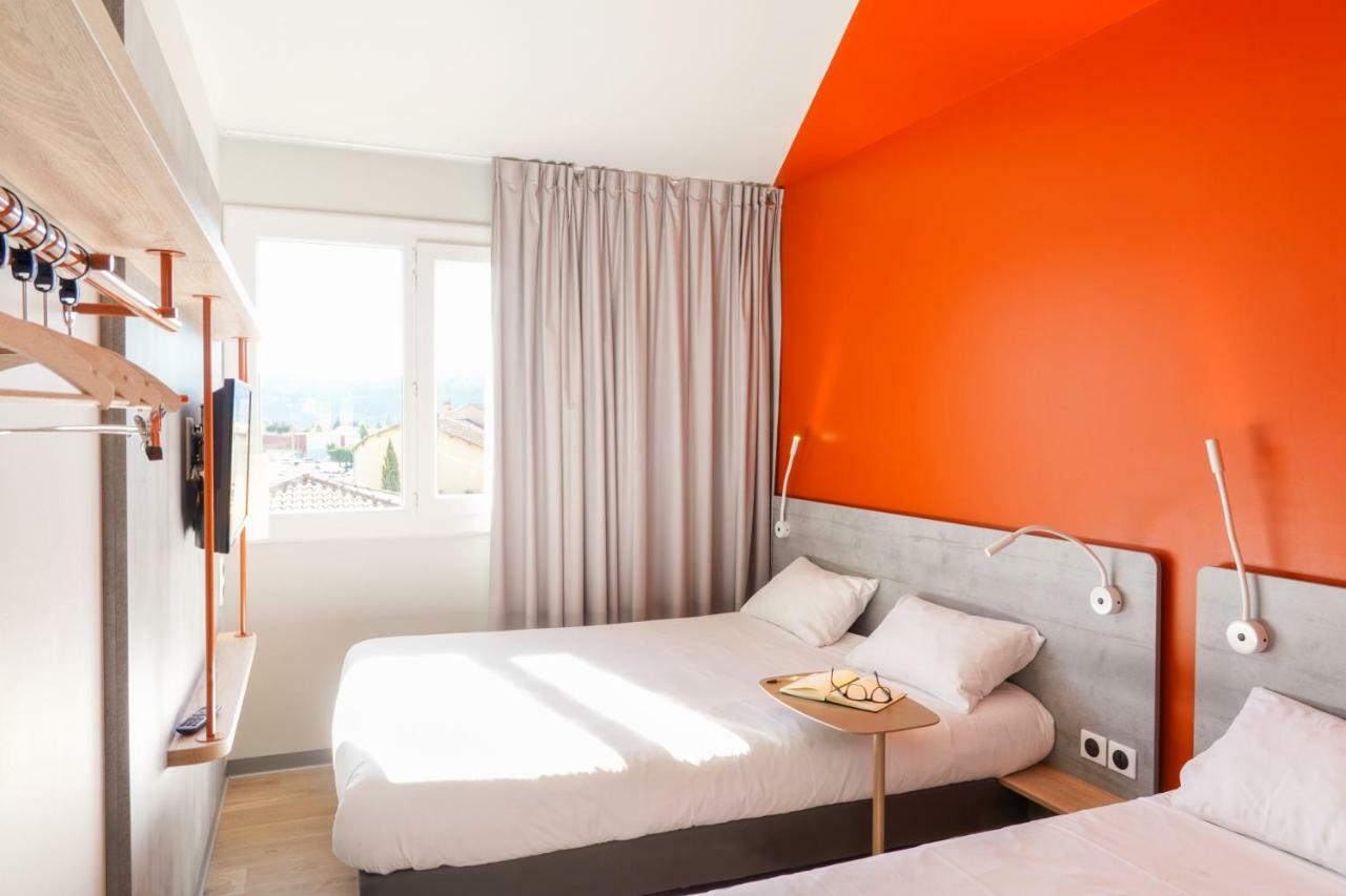 Ibis Budget Обена Екстер'єр фото